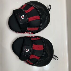 Brave Punching Mitts Boxing Pads, pair